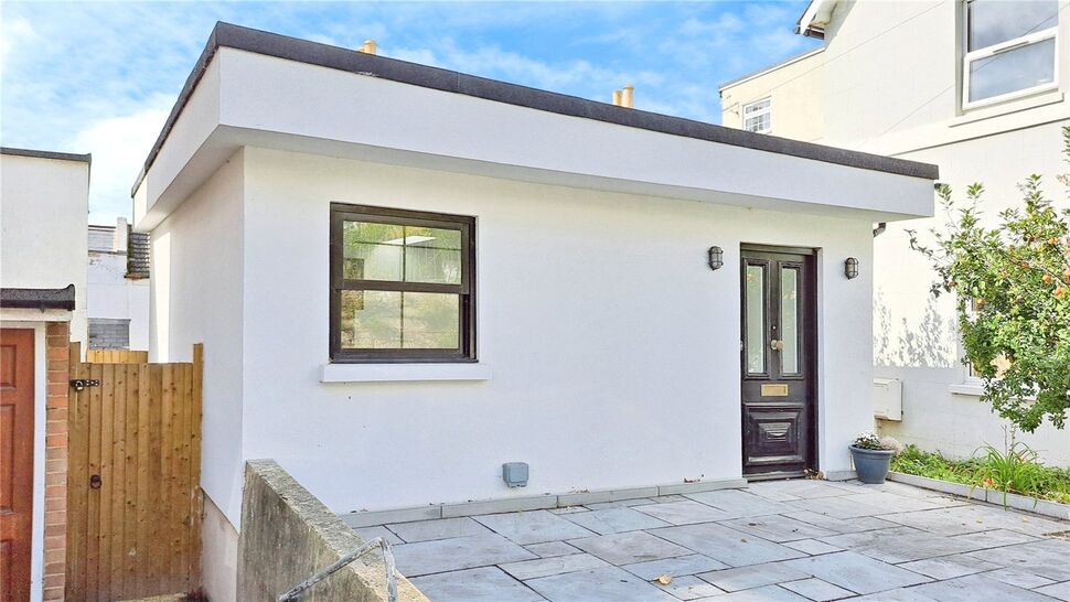 1 bedroom  Bungalow to rent
