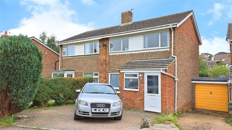 Main image of 3 bedroom Semi Detached House to rent, Freshwater Avenue, Hastings, East Sussex, TN34