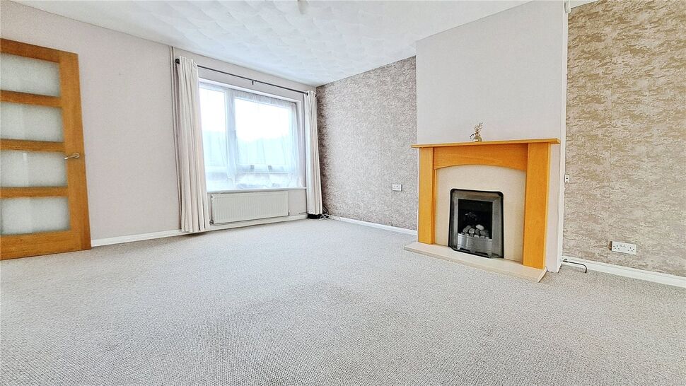 Lounge / Dining Room