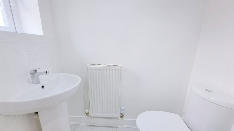 Cloakroom / Wc