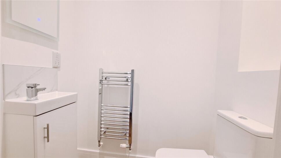 Cloakroom / Wc