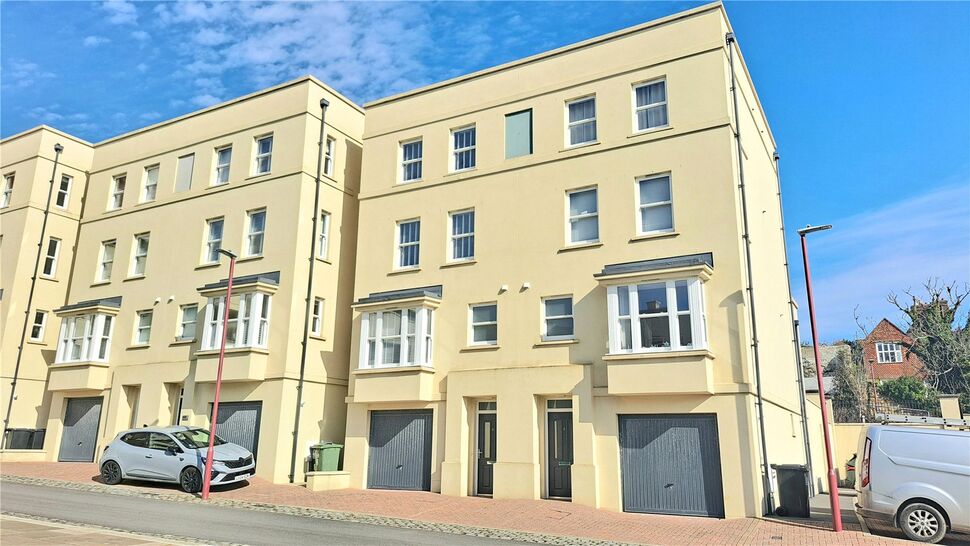 Main image of 4 bedroom Semi Detached House to rent, Archery Gardens, St. Leonards-on-Sea, East Sussex, TN38