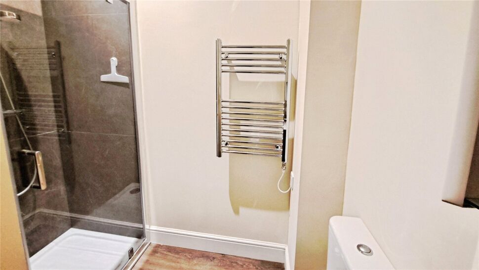 Shower Room / Wc