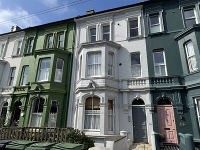 Baldslow Road, 1 bedroom Flat for sale, &pound;150,000