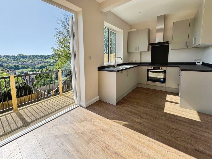 Main image of 3 bedroom Mid Terrace House for sale, Hardwicke Road, Hastings, East Sussex, TN34
