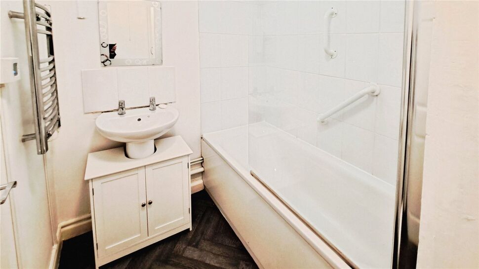 Bathroom / Wc
