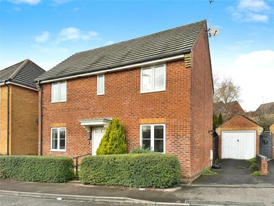 3 bedroom Detached House to rent