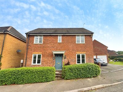 3 bedroom Detached House to rent