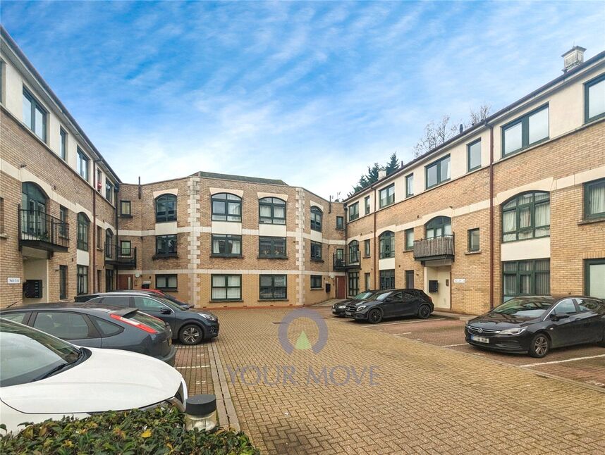 Main image of 2 bedroom  Flat to rent, Corner Hall, Hemel Hempstead, Hertfordshire, HP3