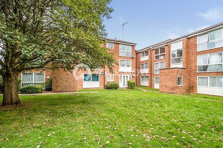 Epping Green, 1 bedroom  Flat to rent, £850 pcm