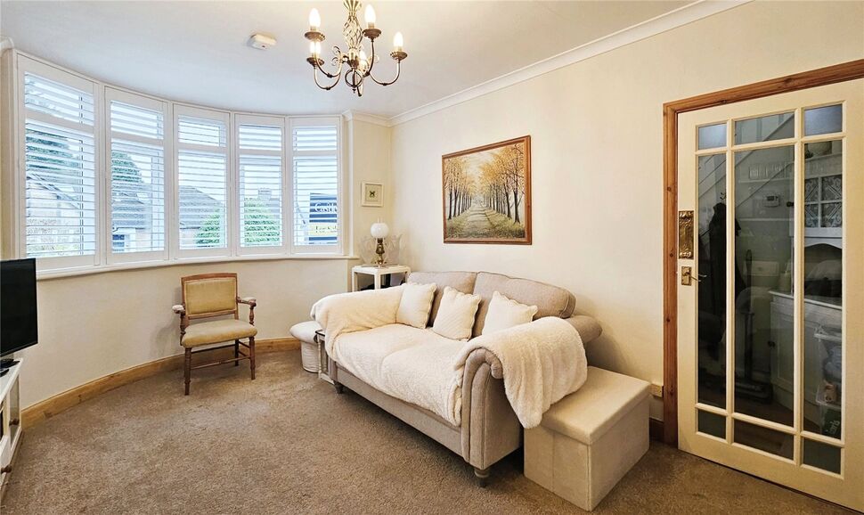 3 bedroom Semi Detached House for sale, Cedar Walk, Cornerhall, Hemel