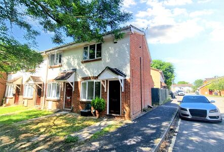 2 bedroom End Terrace House to rent