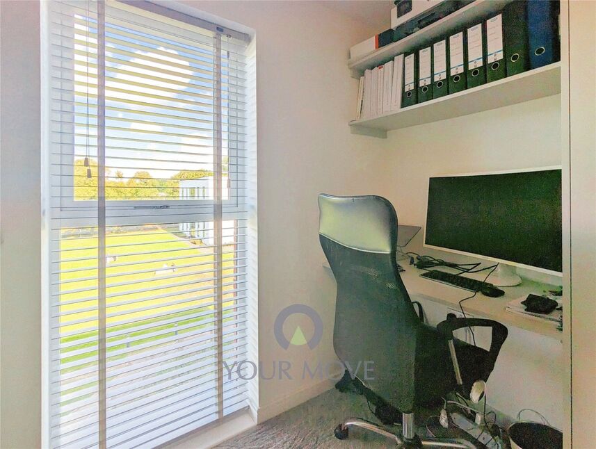 2 bedroom Flat to rent, Dacorum Way, Hemel Hempstead, HP1 £1,650 pcm