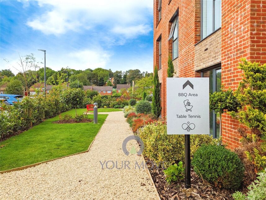 2 bedroom Flat to rent, Dacorum Way, Hemel Hempstead, HP1 £1,650 pcm