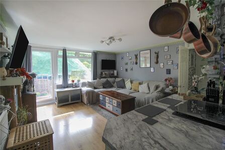 1 bedroom  Flat for sale