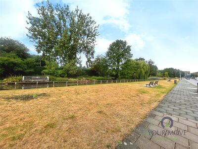 2 bedroom  Flat to rent