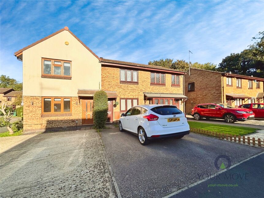 Main image of 2 bedroom Mid Terrace House to rent, Hunters Oak, Hemel Hempstead, Hertfordshire, HP2