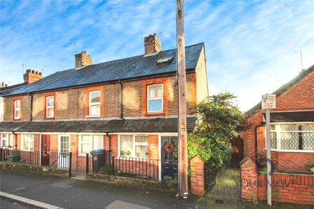 3 bedroom End Terrace House for sale