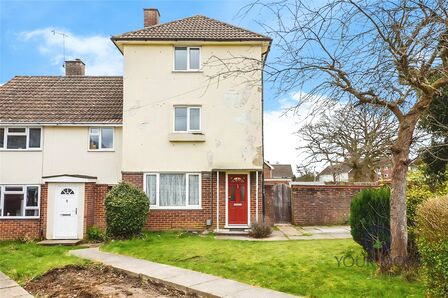 Daggsdell Road, 5 bedroom End Terrace House to rent, &pound;2,000 pcm