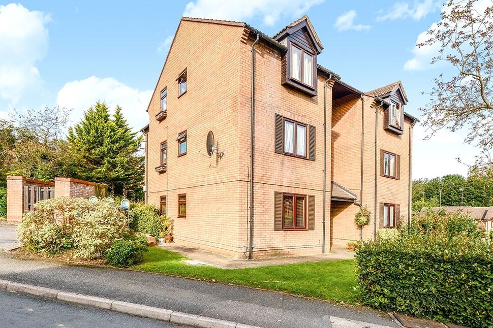 1 bedroom Flat for sale