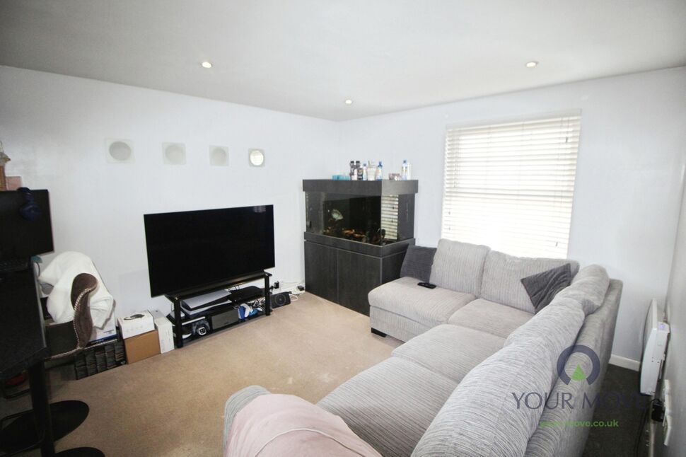 Main image of 2 bedroom Flat for sale, Fourdrinier Way, Hemel Hempstead, Hertfordshire, HP3