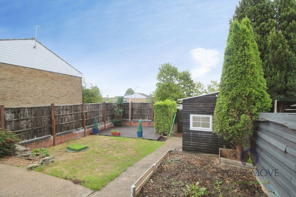 Main image of 2 bedroom Semi Detached House to rent, Crawley Drive, Hemel Hempstead, Hertfordshire, HP2