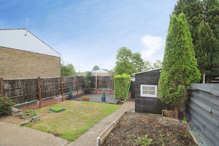 Crawley Drive, 2 bedroom Semi Detached House to rent, &pound;1,850 pcm