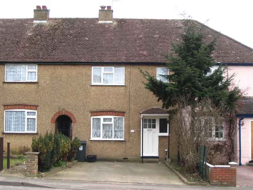 Main image of 2 bedroom Mid Terrace House to rent, St. Agnells Lane, Hemel Hempstead, Hertfordshire, HP2