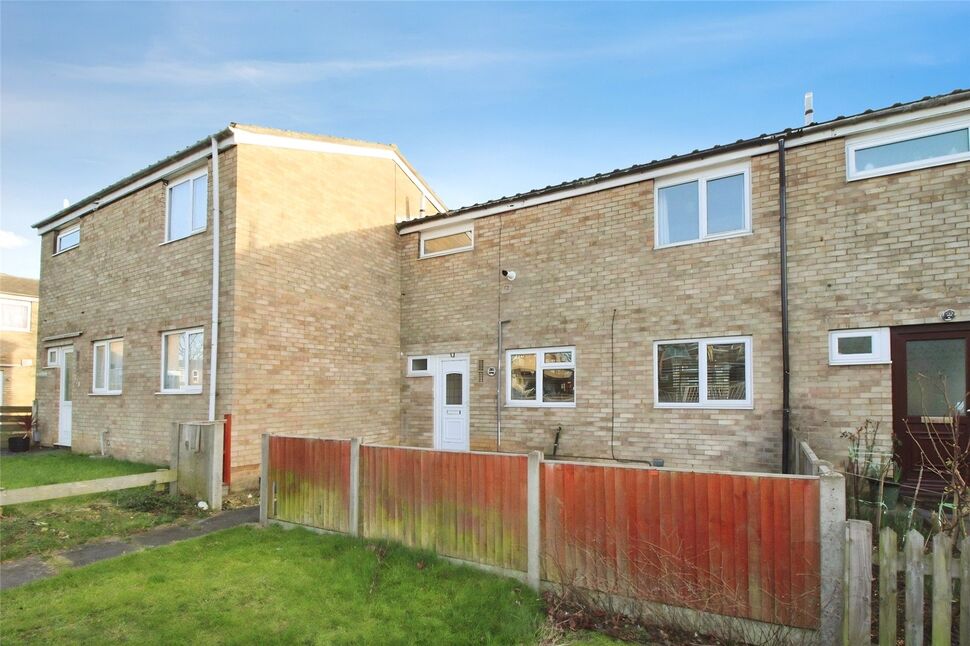 Main image of 3 bedroom Mid Terrace House to rent, Canterbury Way, Stevenage, Hertfordshire, SG1
