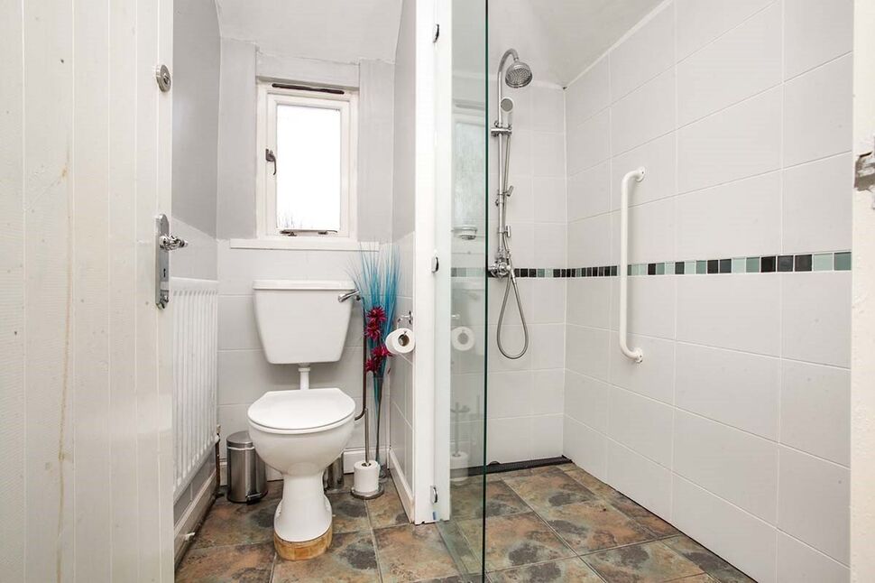 Downstairs Wet Room