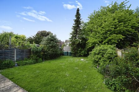 Calver Crescent, 4 bedroom Detached House for sale, £340,000