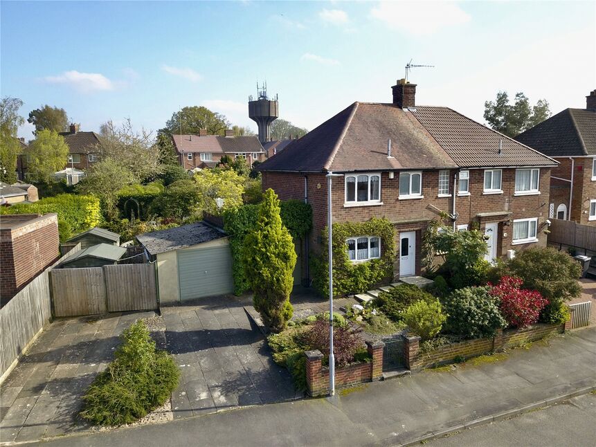 Main image of 3 bedroom Semi Detached House for sale, Queensway, Barwell, Leicestershire, LE9