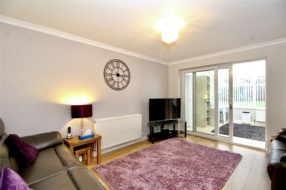 5 bedroom Detached House for sale, Outlands Drive, Hinckley, LE10 £