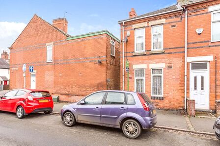 2 bedroom End Terrace House to rent