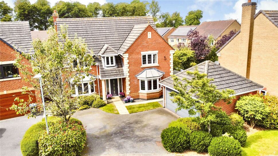 Main image of 5 bedroom Detached House for sale, Gleneagles Close, Burbage, Leicestershire, LE10