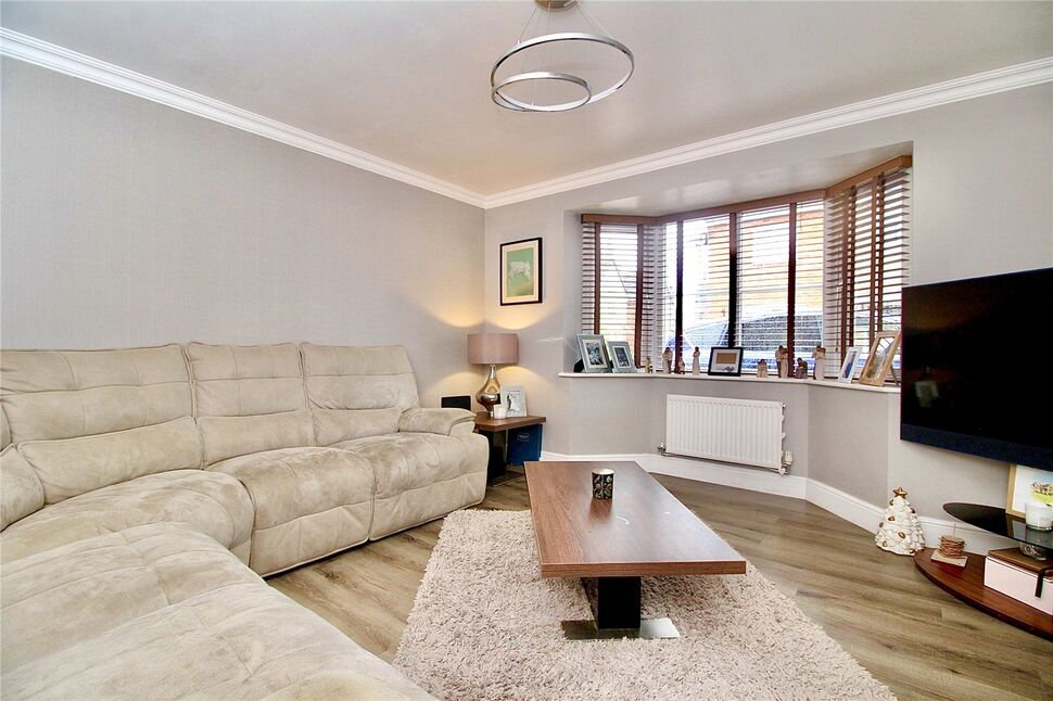 3 bedroom Detached House for sale, Navy Close, Burbage, LE10 £300,000