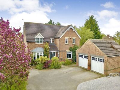 Whitworth Avenue, 4 bedroom Detached House for sale, £475,000