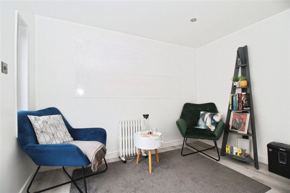 Home Office / Log Cabin