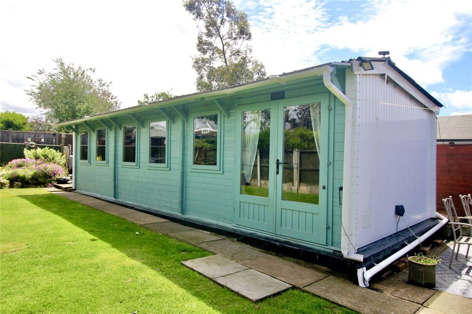 3 bedroom Semi Detached Bungalow for sale, Oakdale Road, Earl Shilton