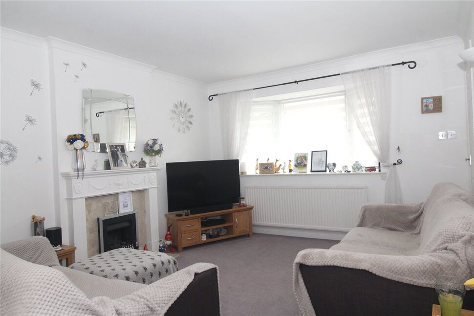 3 bedroom Semi Detached House for sale, Brascote Road, Hinckley, LE10