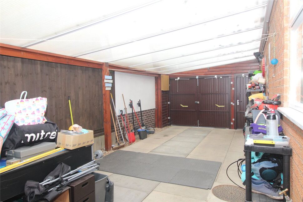 3 bedroom Semi Detached House for sale, Brascote Road, Hinckley, LE10