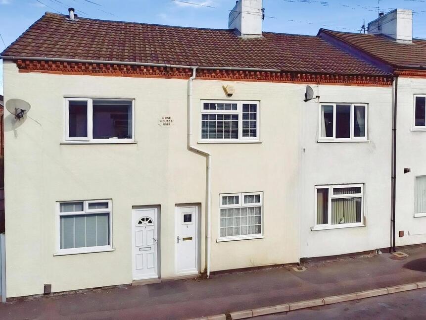 Main image of 2 bedroom Mid Terrace House for sale, Charles Street, Hinckley, Leicestershire, LE10