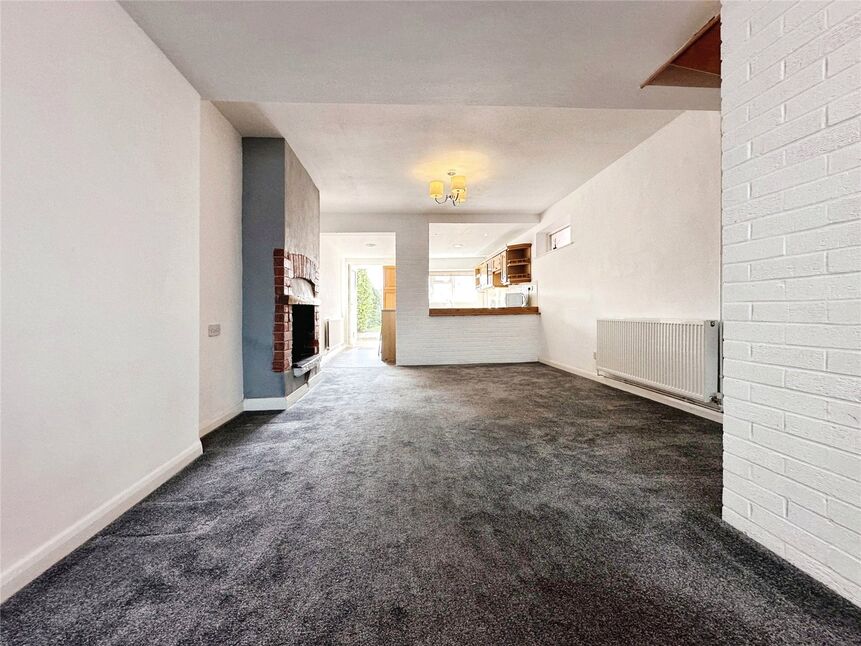 2 bedroom Mid Terrace House to rent, High Street, Desford, LE9 £900 pcm