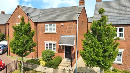 Ryelands Crescent, 1 bedroom  Flat for sale, £45,000