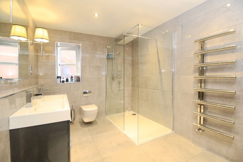 En-Suite Shower And Dressing Room