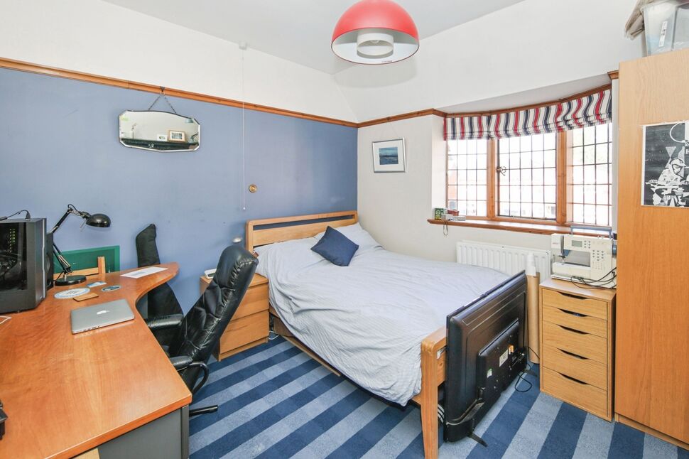 Bedroom 5