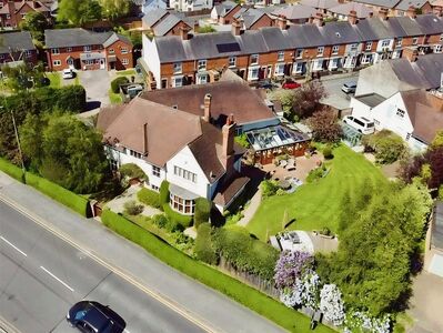 Leicester Road, 7 bedroom Detached House for sale, &pound;1,200,000