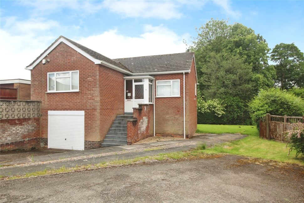 Main image of 3 bedroom Detached House for sale, Denis Road, Burbage, Leicestershire, LE10
