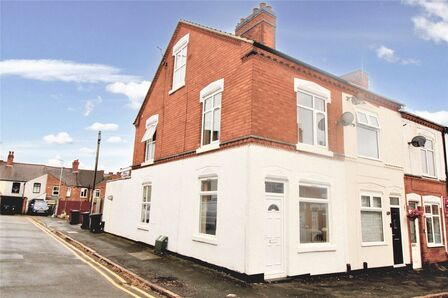 3 bedroom End Terrace House for sale