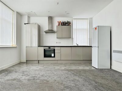 2 bedroom Flat to rent